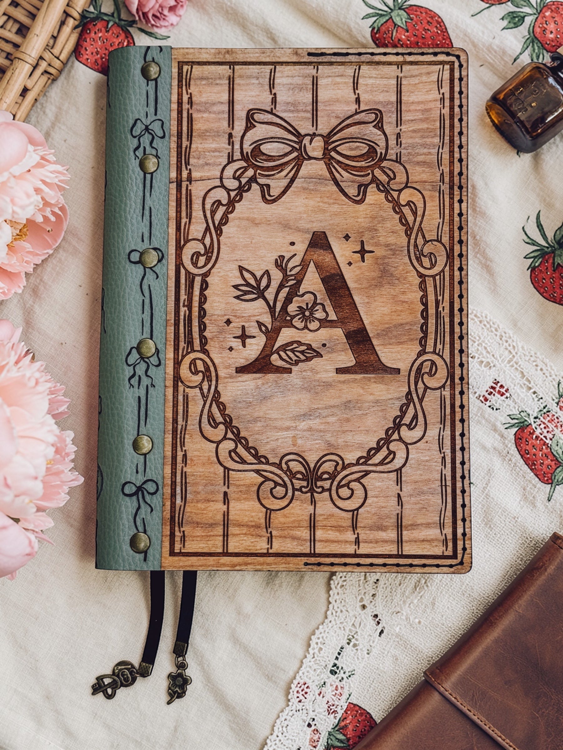 Berry & Bloom Book Cover