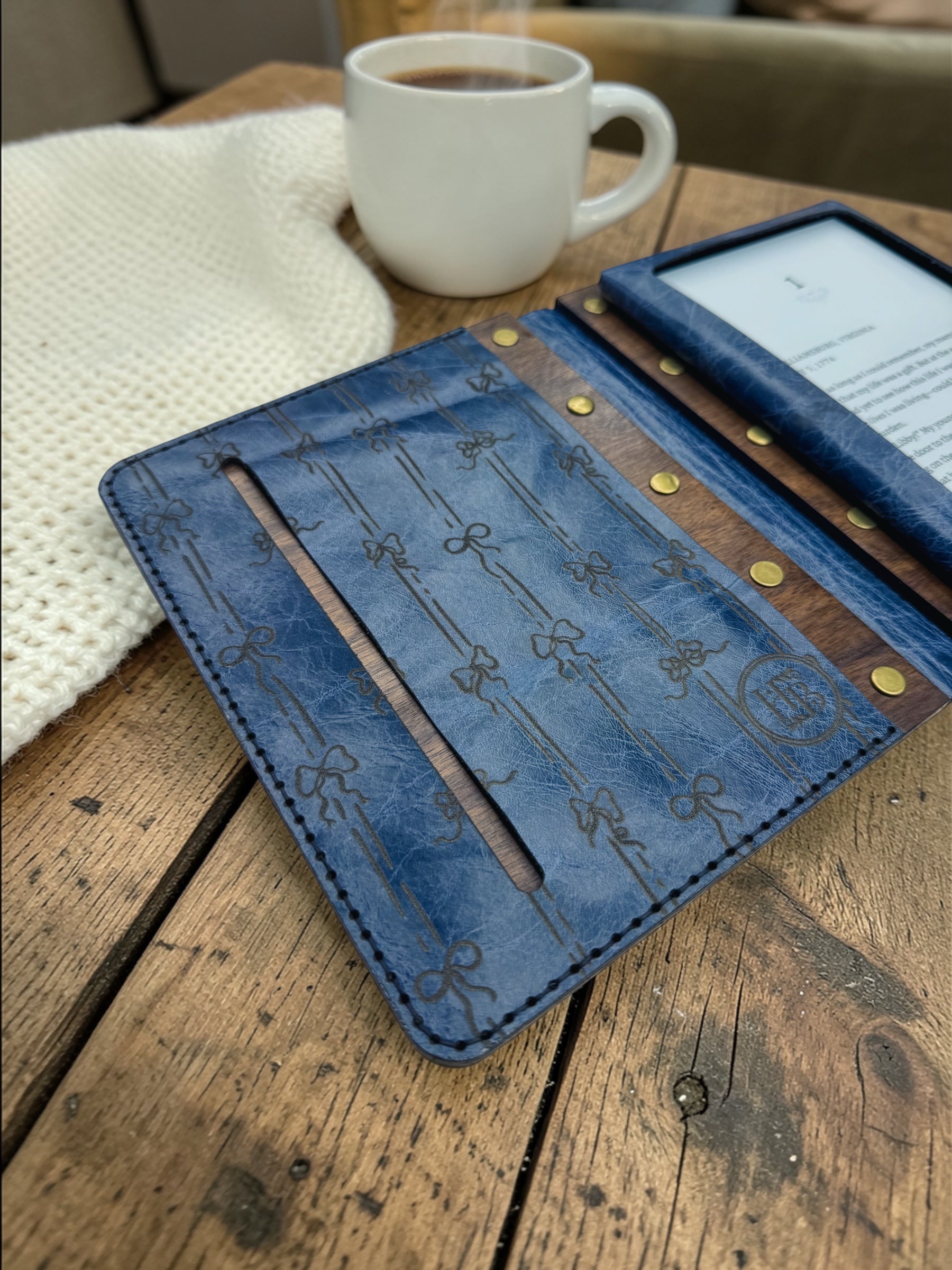 Berry & Bloom Kindle Cover