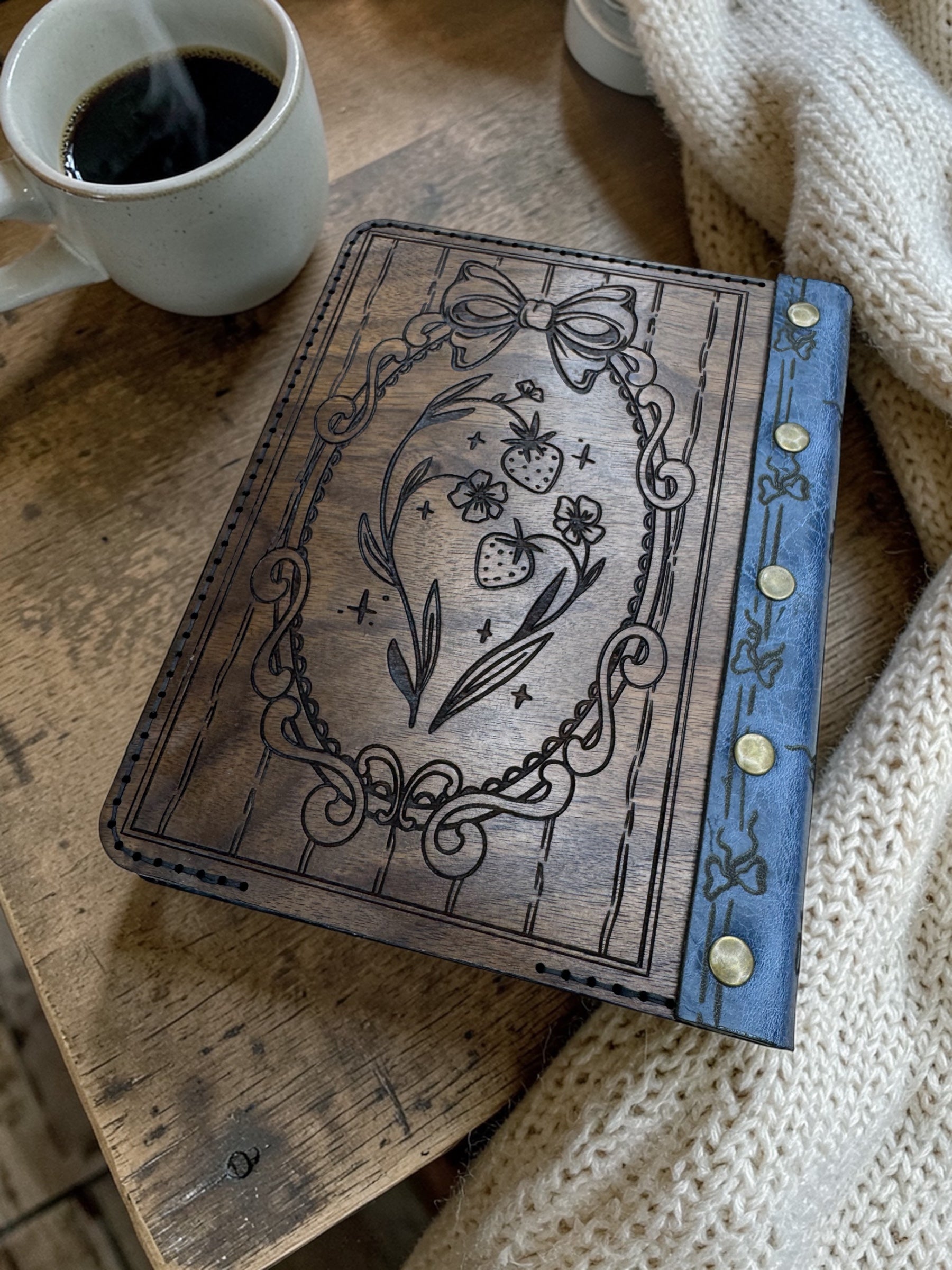 Berry & Bloom Kindle Cover