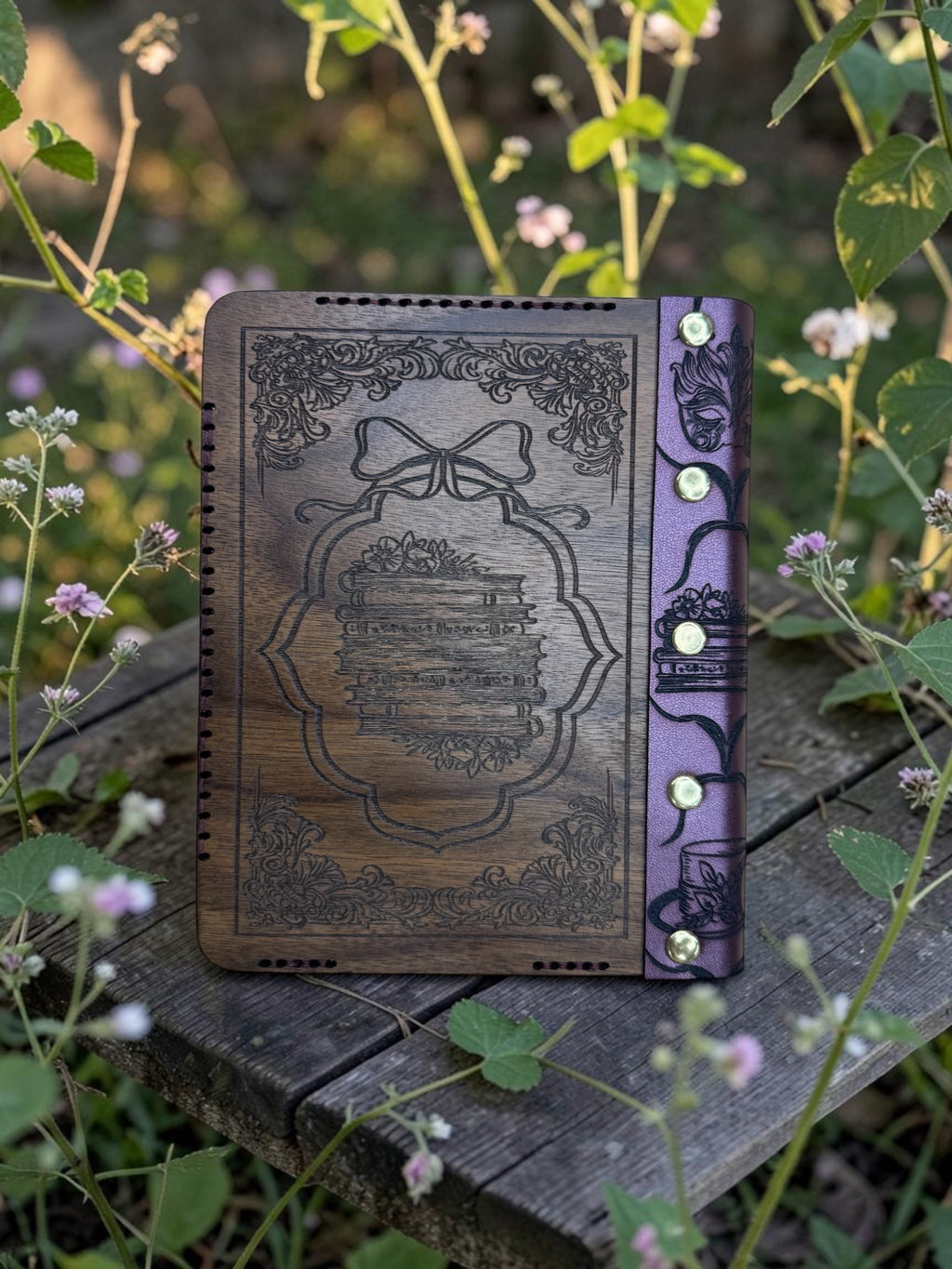 Letters & Lace Kindle Cover