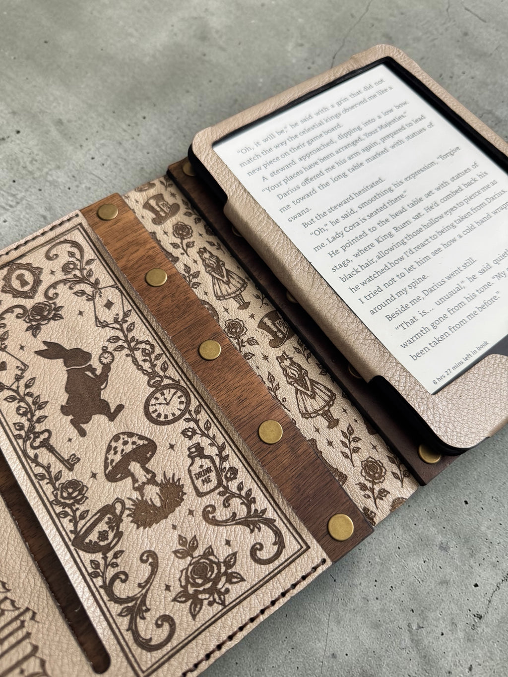 The White Rabbit Kindle Cover
