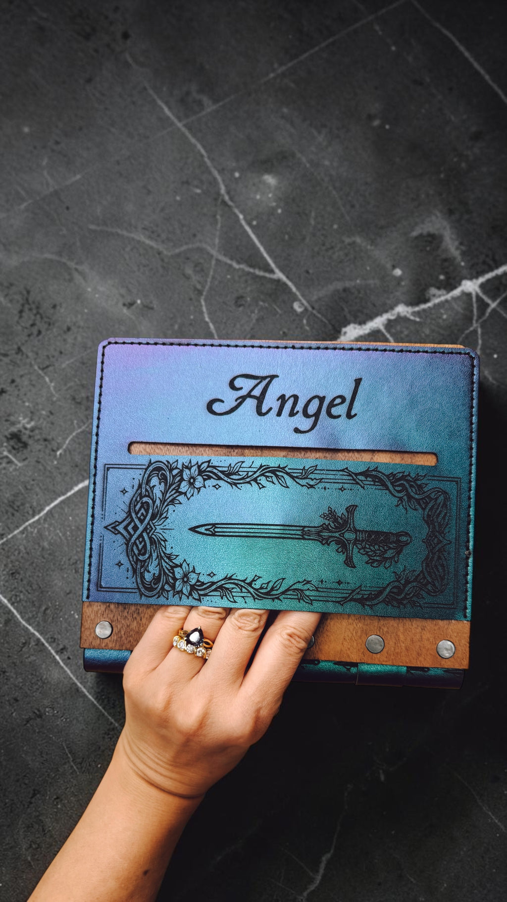 Sword of Shadows Device Cover